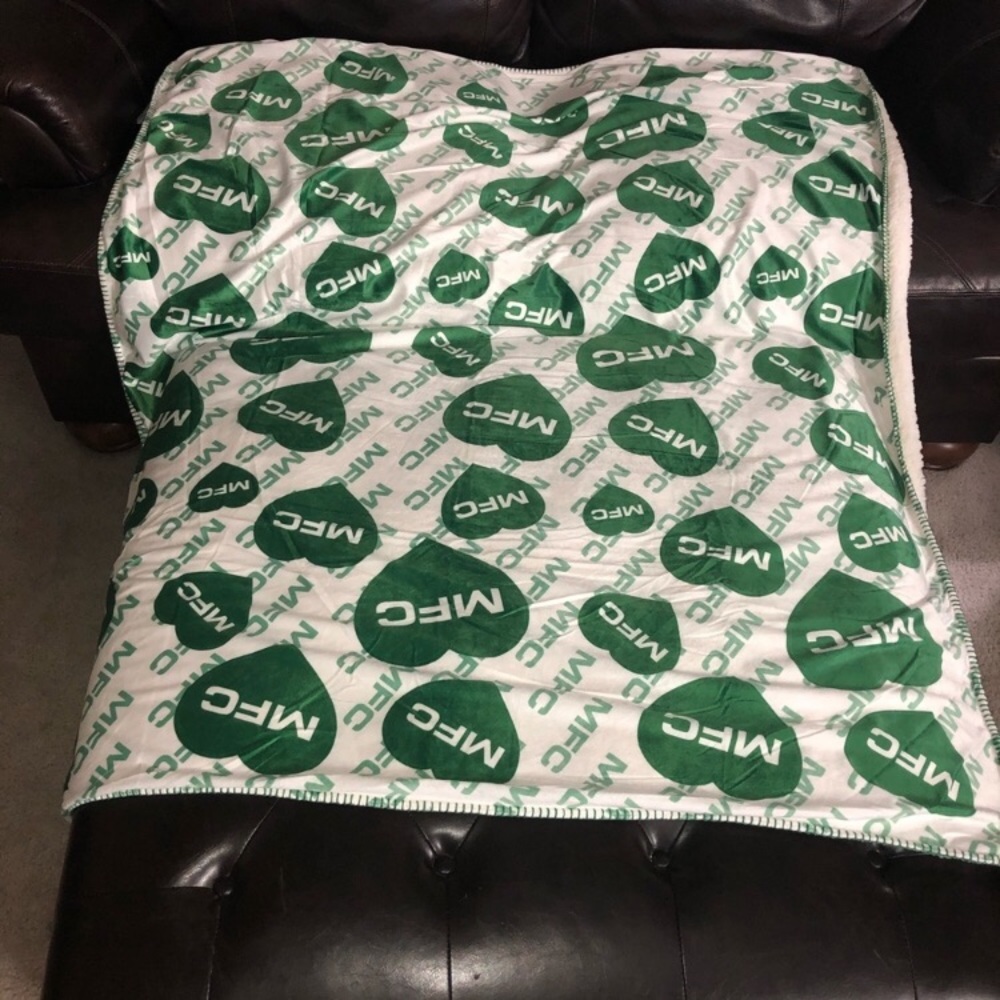 COPY - MFC MyFreeCams throw blanket 50x60